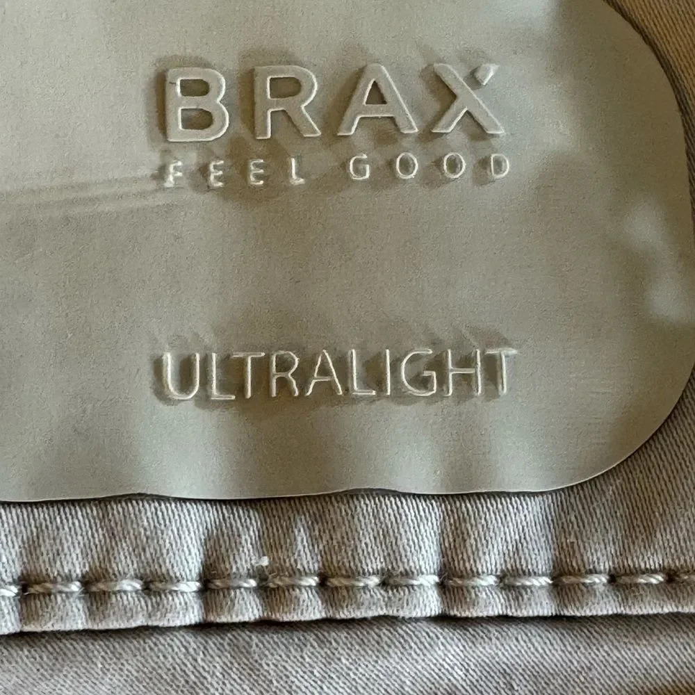 Brax Shorts Mens Size 36‎ Feel Good Regular Fit Ultra Light Bozen Beige 9 inch